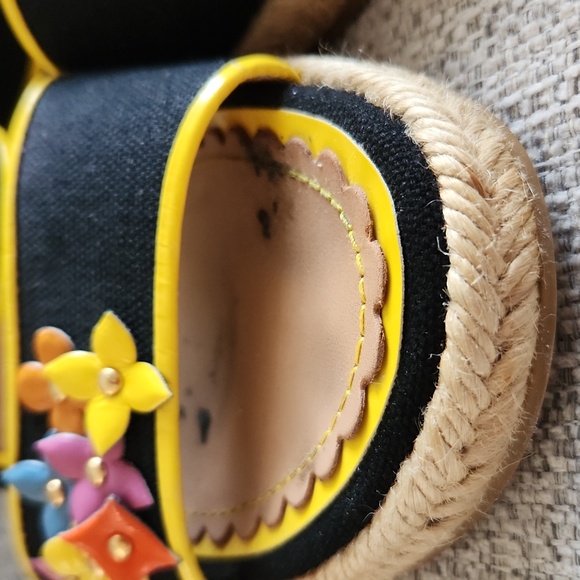 Louis Vuitton Monogram Canvas And Patent Leather Espadrilles 7.5 - Picture 12 of 16